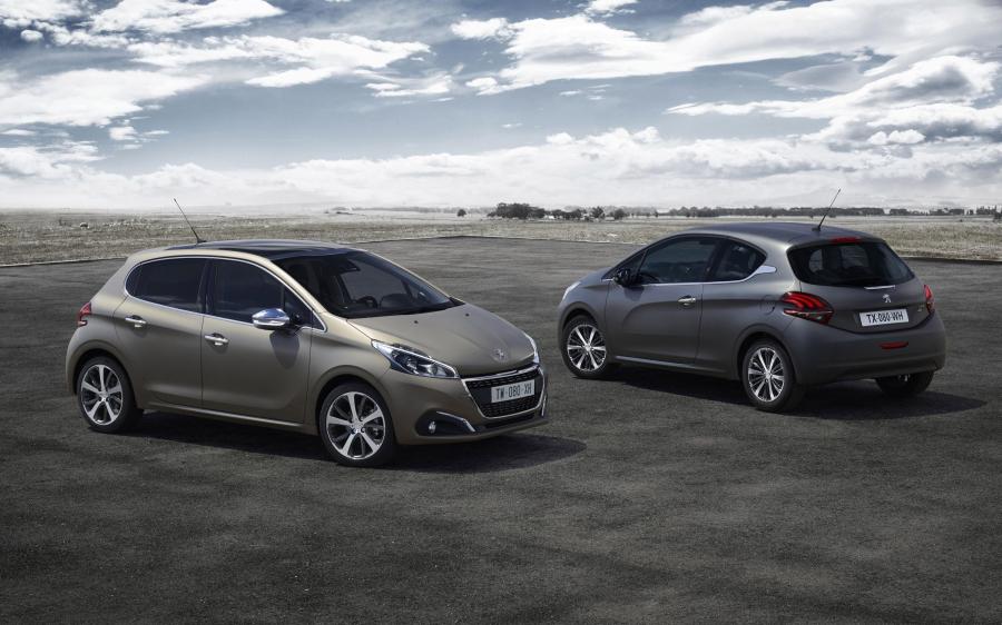  Peugeot 208 Ice Grey 2015 года  (фото 6 из 15)